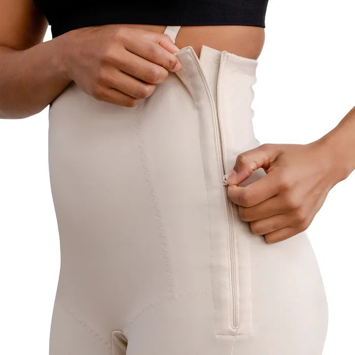 Reduces swelling and postpartum bleeding Stabilizes the core to improve posture Seamless and comfortable under clothing